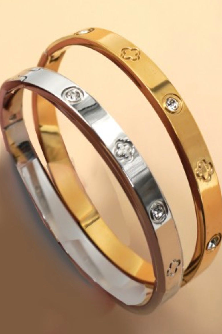 Bangle bracelets (2 styles)