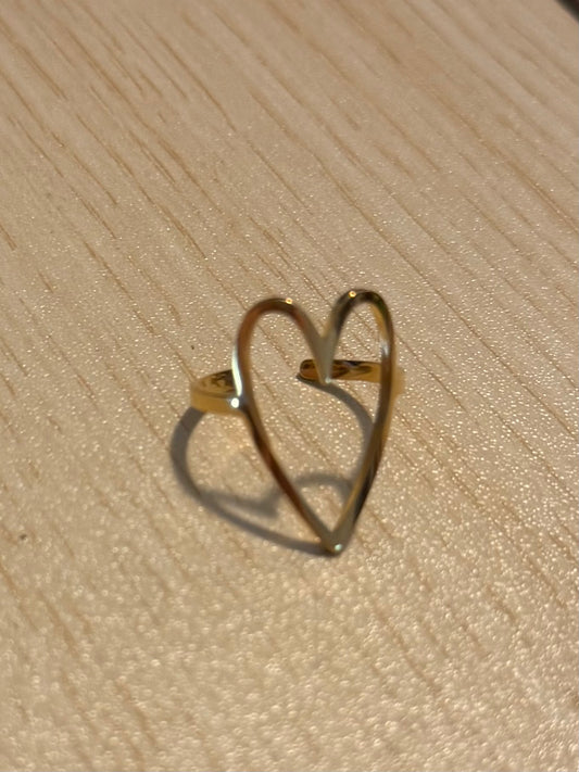 Heart ring